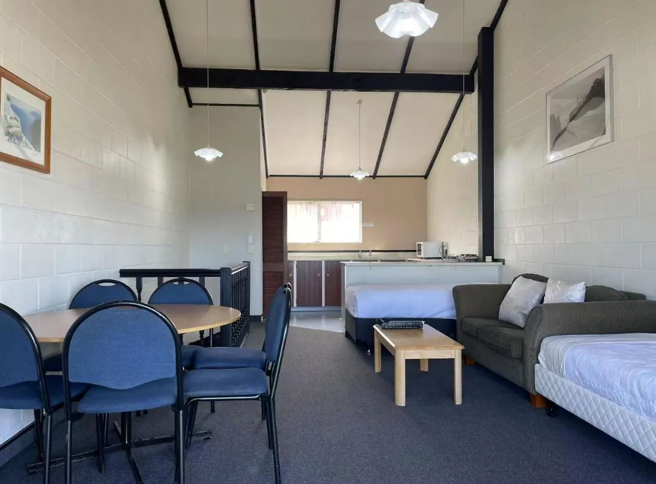 ***  Mountain View Motel Taupo New Zealand